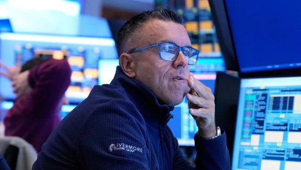 Otra voladura del crudo destrozó las acciones en todo el hemisferio