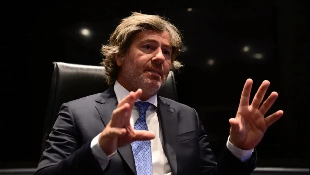 Lo que hace falta y lo que está de más