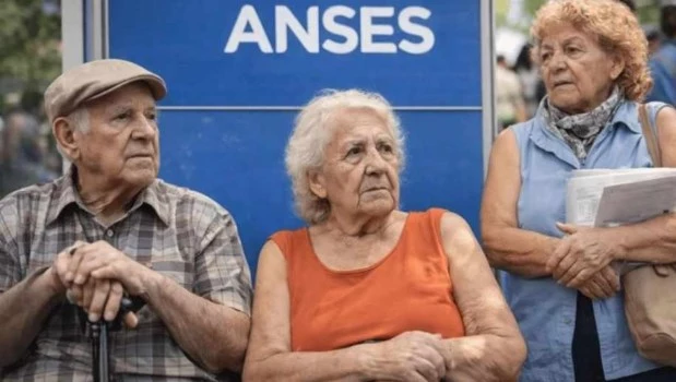 Con el bono, la jubilación mínima ascenderá a $450.286,25 en abril