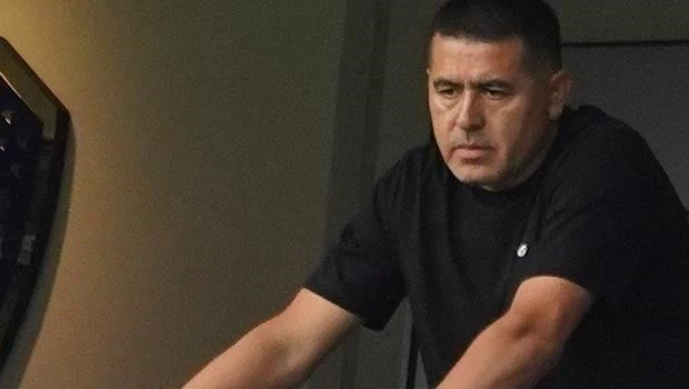 Riquelme y Boca en un laberinto