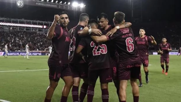 Lanús aplastó a Newell´s como local