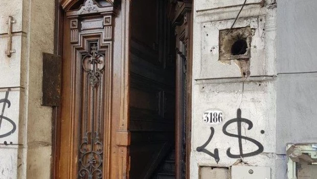 Balvanera: clausuraron un hotel que estaba tomado y presentaba numerosas irregularidades