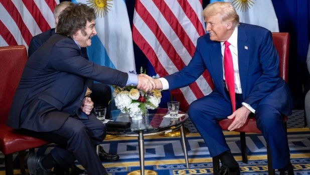 Nuestro rol podría definirse asi: “Contribuir a Occidente con el control del Atlántico Sudoccidental, asegurando en el mismo la paz y servicio al mundo”.