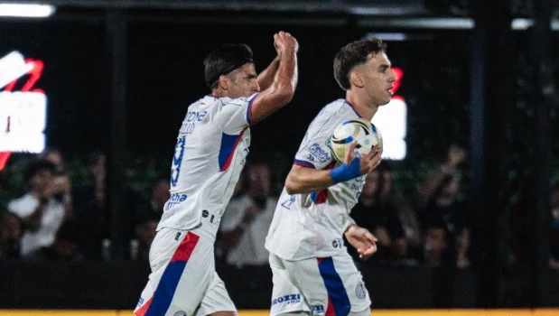 San Lorenzo empató con Riestra en el debut del entrenador Gustavo Álvarez