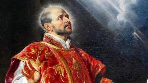 Al fundador de la Compañía de Jesús se le atribuye haber afirmado que se debía obedecer a un superior como si fuera “bastón de hombre viejo”.