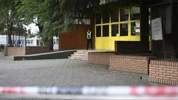 Santa Fe: San Cristóbal despidió a Ian Cabrera, el adolescente asesinado en la escuela por otro alumno