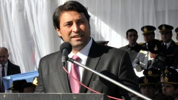 Denuncian por violencia de género al ex director del Servicio Penitenciario Federal