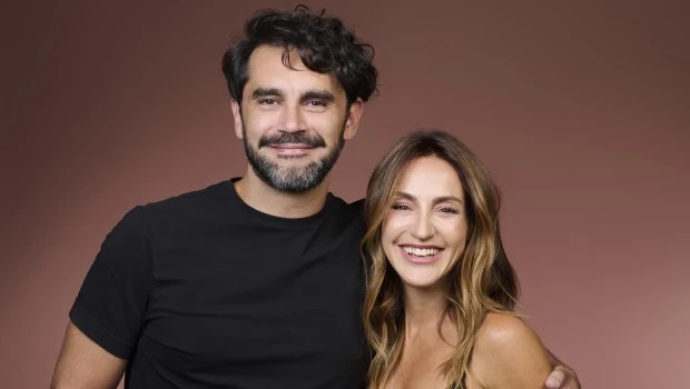 “Lo que está bueno de la obra es que hay mucha información que no te la cuenta y el espectador debe participar activamente de eso”, aseguran.