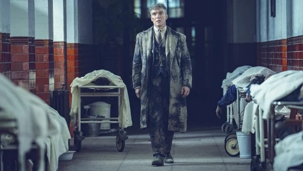 Deslumbra la recreación de época, aunque no la fotografía.