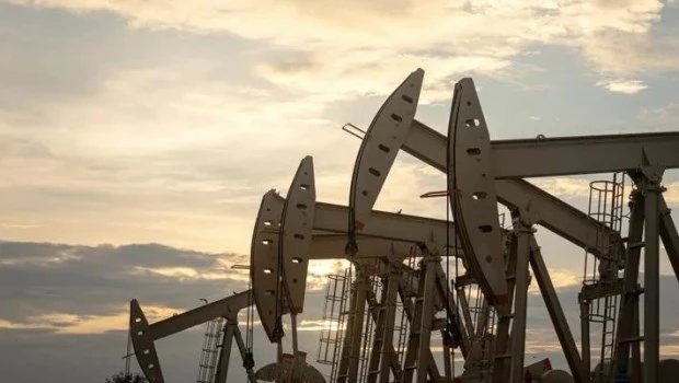 El petróleo supera los US$110 a horas que venza el ultimátum de Trump