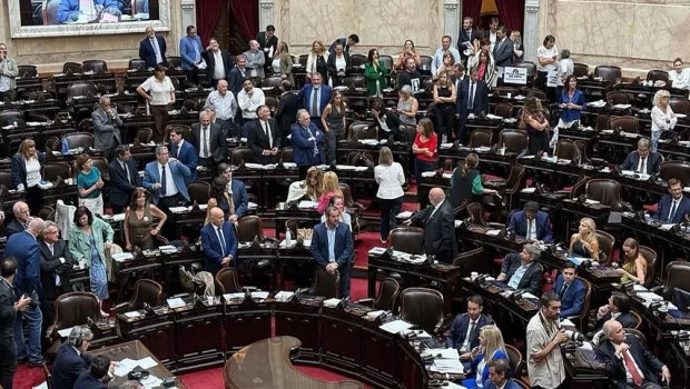 La Libertad Avanza y aliados consiguen quórum para tratar la reforma de la Ley de Glaciares