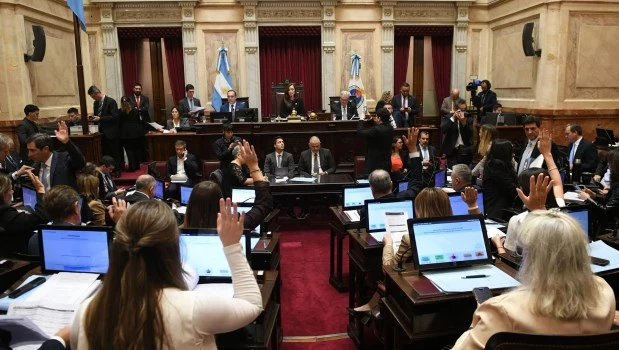 El Senado aprobó ascensos militares e ingresó más de 60 pliegos judiciales