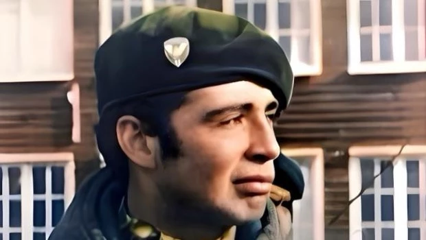 Homenaje al Teniente 1° Roberto Estévez