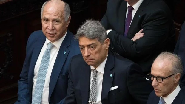 El Gobierno llevó a la Corte Suprema la reforma laboral con un “per saltum” para frenar su suspensión