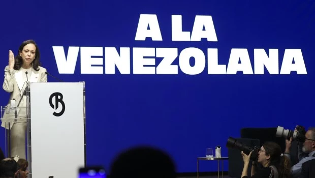 María Corina Machado rompe con Pedro Sánchez y elogia a Trump