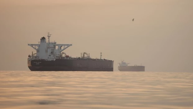 Teherán anunció que vuelve a cerrar el tráfico en el Estrecho de Ormuz