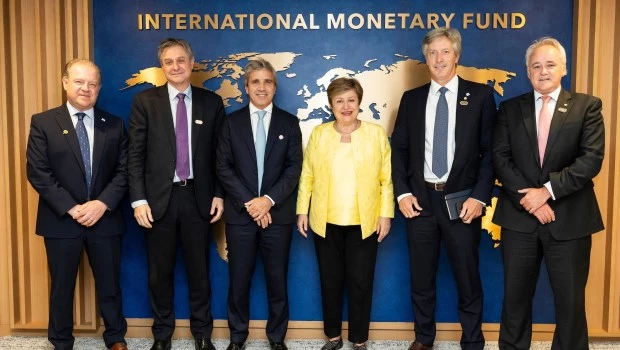 Al gobierno le preocupa menos la inflación que la guerra mediática