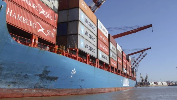 El Indec informó superávit “histórico” de US$ 2.523 millones en la balanza comercial