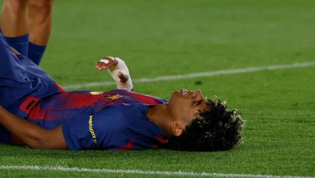 Alerta en España: Lamine Yamal salió lesionado en el triunfo del Barcelona