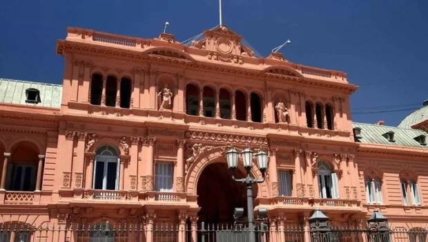 El Gobierno prohibió el ingreso de la prensa acreditada a la Casa Rosada