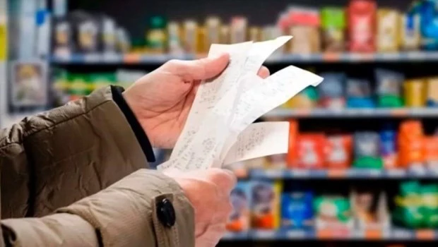 Crisis del consumo: la confianza de los argentinos acumula tres meses de caída consecutiva