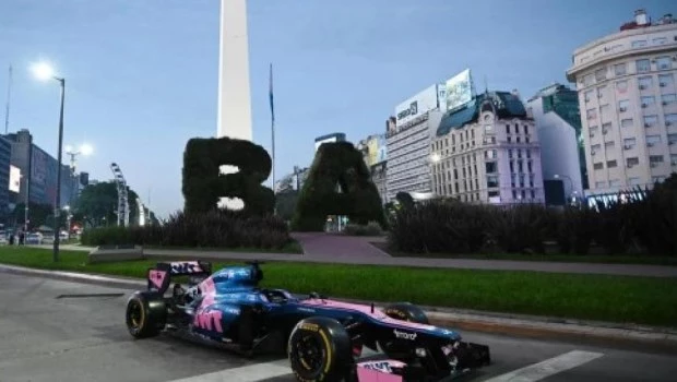 Gran expectativa popular por la fiesta de Colapinto en Palermo