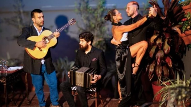 Tango y vermut en clave porteña