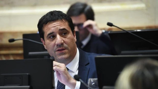 El senador Abad cuestionó la reforma electoral del Gobierno