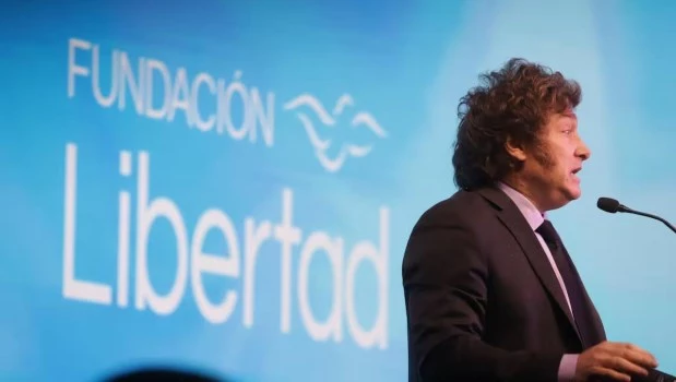 Milei vaticinó que el riesgo país se va a destrozar