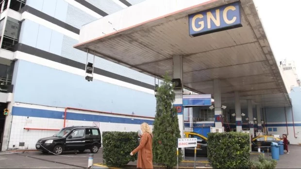 Con el primer frío, empezaron los cortes en la provisión de gas a industrias y estacioneros