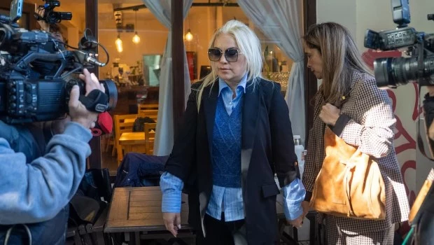 Una de las hermanas de Maradona aseguró que las hijas asumieron cuidar su salud y Ojeda ofreció un audio de la reunión en la Clínica Olivos