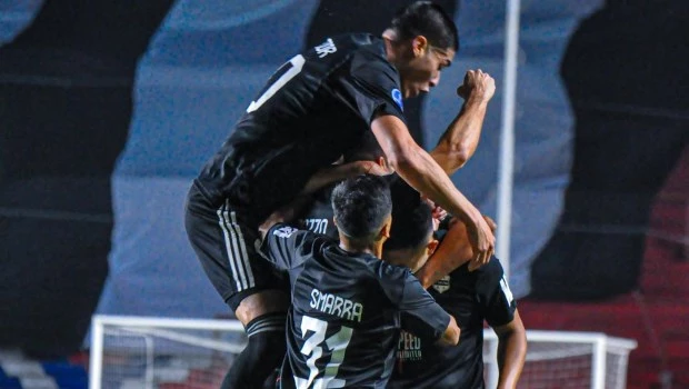 Riestra le ganó a Montevideo City Torque y se ilusiona con avanzar en la Copa Sudamericana