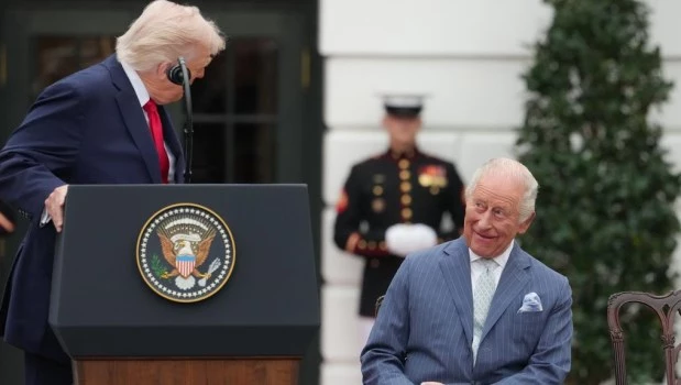 Gesto de Trump a Gran Bretaña: anula los aranceles al whisky
