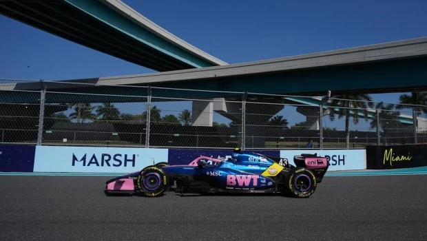 Franco Colapinto hizo un excelente papel en la clasificación y largará desde el octavo puesto la carrera sprint de la Fórmula 1