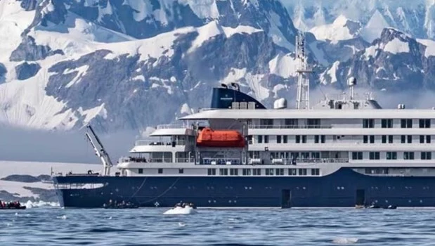 Tres muertos por posible brote de hantavirus en un crucero entre Argentina y Cabo Verde
