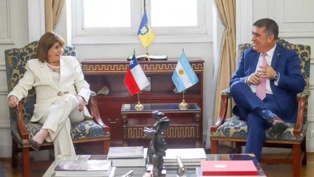 Patricia Bullrich se reunió con el alcalde de Santiago de Chile