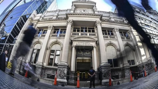 La Bancaria convoca a un paro la próxima semana en el Banco Central y en el Hipotecario