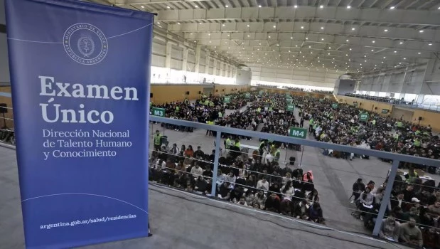 Aprueban el nuevo examen de residencias médicas