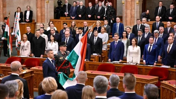 Después de 16 años, concluyó en Hungría la era de Víktor Orban