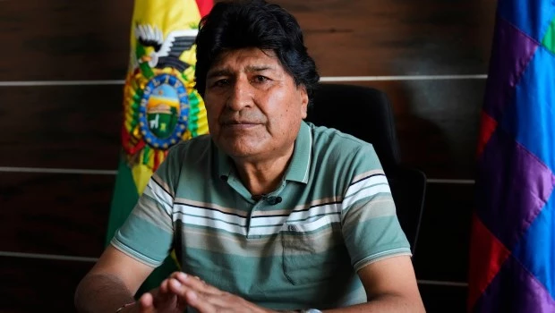 Suspenden el juicio contra Evo Morales y ordenan su captura