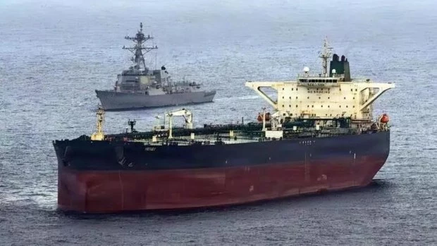 "Ormuz está bajo nuestro control y nadie lo atraviesa", advierte Irán