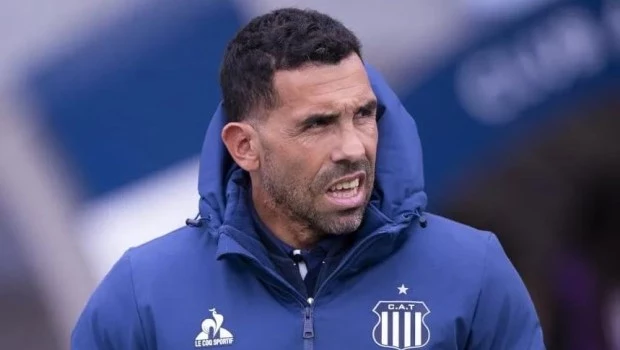 Tevez no seguirá como técnico de Talleres tras la eliminación en el clásico cordobés