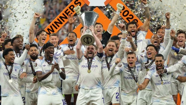 Con Dibu Martínez y Emiliano Buendía, Aston Villa se consagró campeón de la Europa League