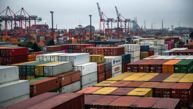 El salto exportador eleva el superávit a un nivel récord