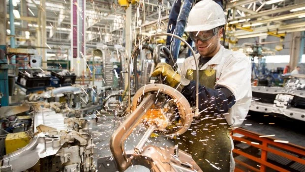 La economía rebotó con fuerza en marzo: creció 5,5% interanual