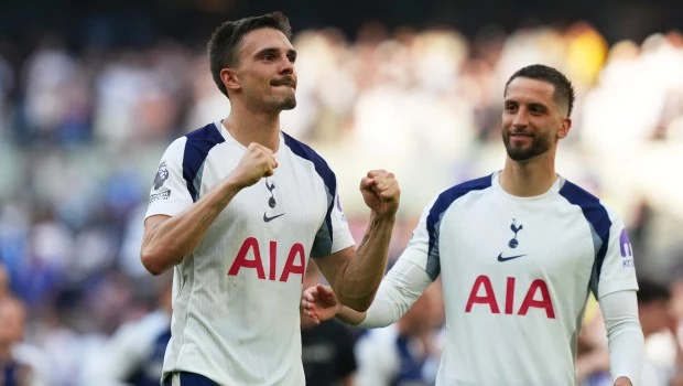 Tottenham se salvó del descenso y condenó al West Ham en la Premier League
