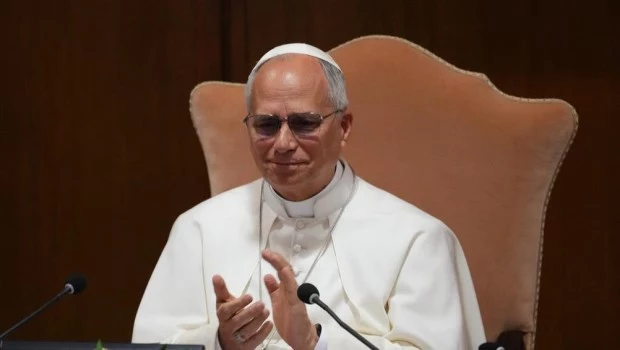 León XIV afirma que la IA debe ser desarmada de las "lógicas que la transforman en dominio, exclusión y muerte"