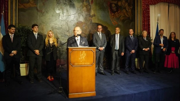 “La Capital ha sabido expresar las distintas miradas de una sociedad diversa”, enfatizó Florencio Aldrey.