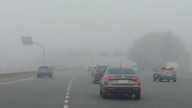 La niebla genera complicaciones en vuelos en Ezeiza