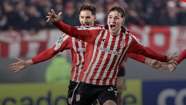 Con el suspenso del VAR, estudiantes ganó sobre la hora y clasificó a los octavos de final de la Libertadores